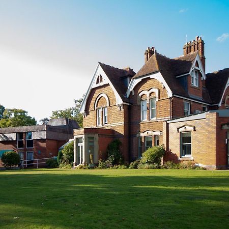 Stourport Manor Hotel Екстериор снимка