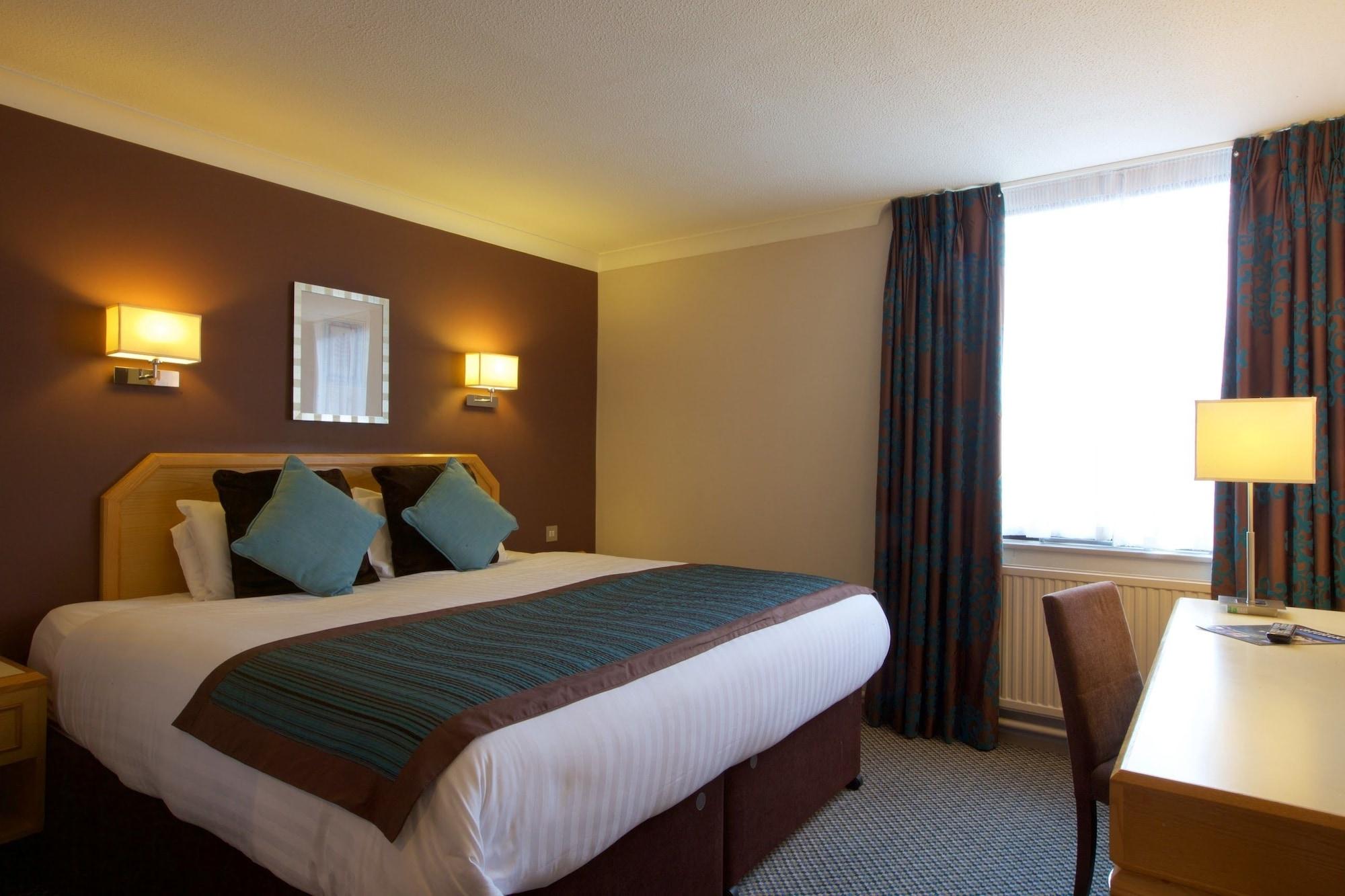 Stourport Manor Hotel Екстериор снимка