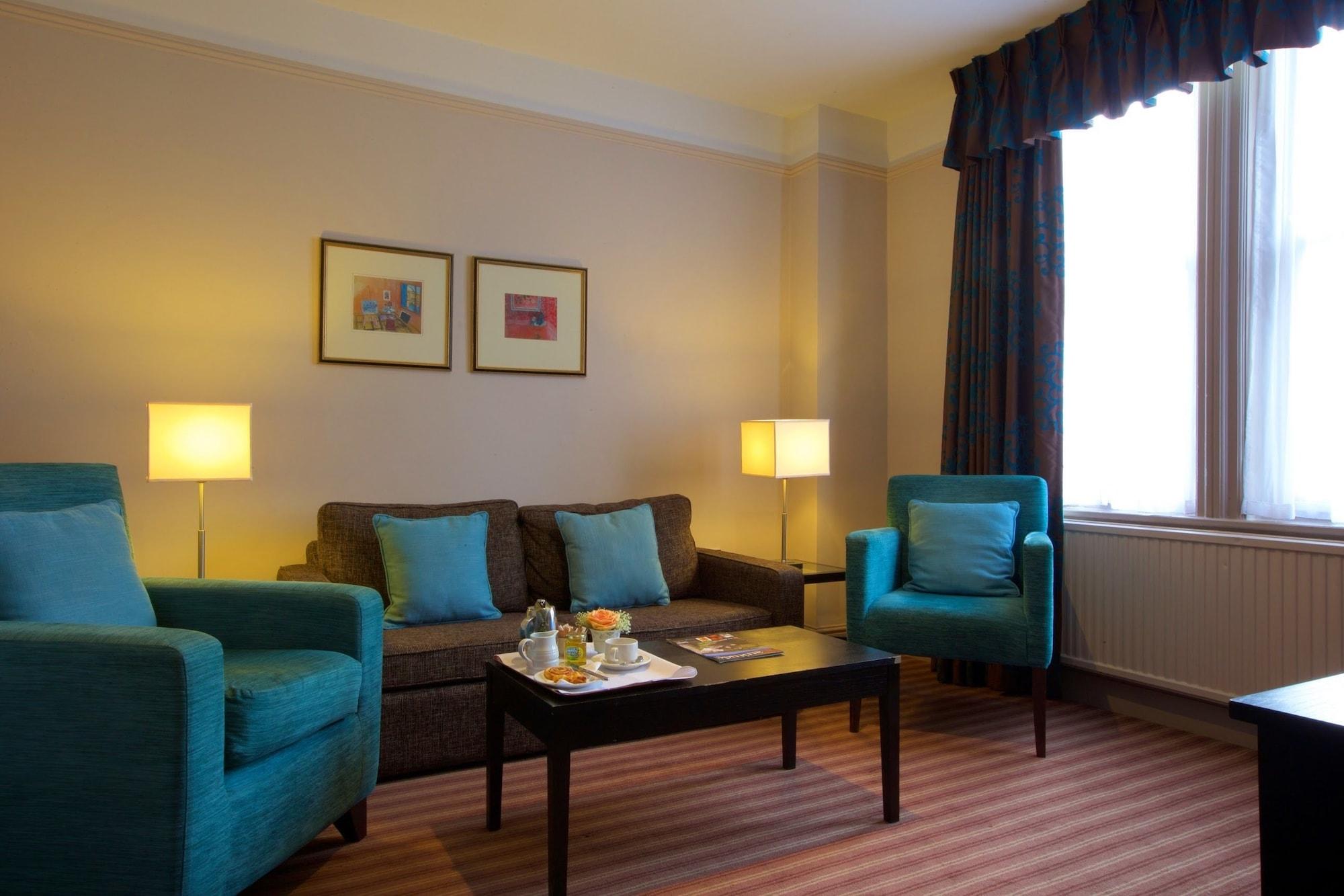 Stourport Manor Hotel Екстериор снимка