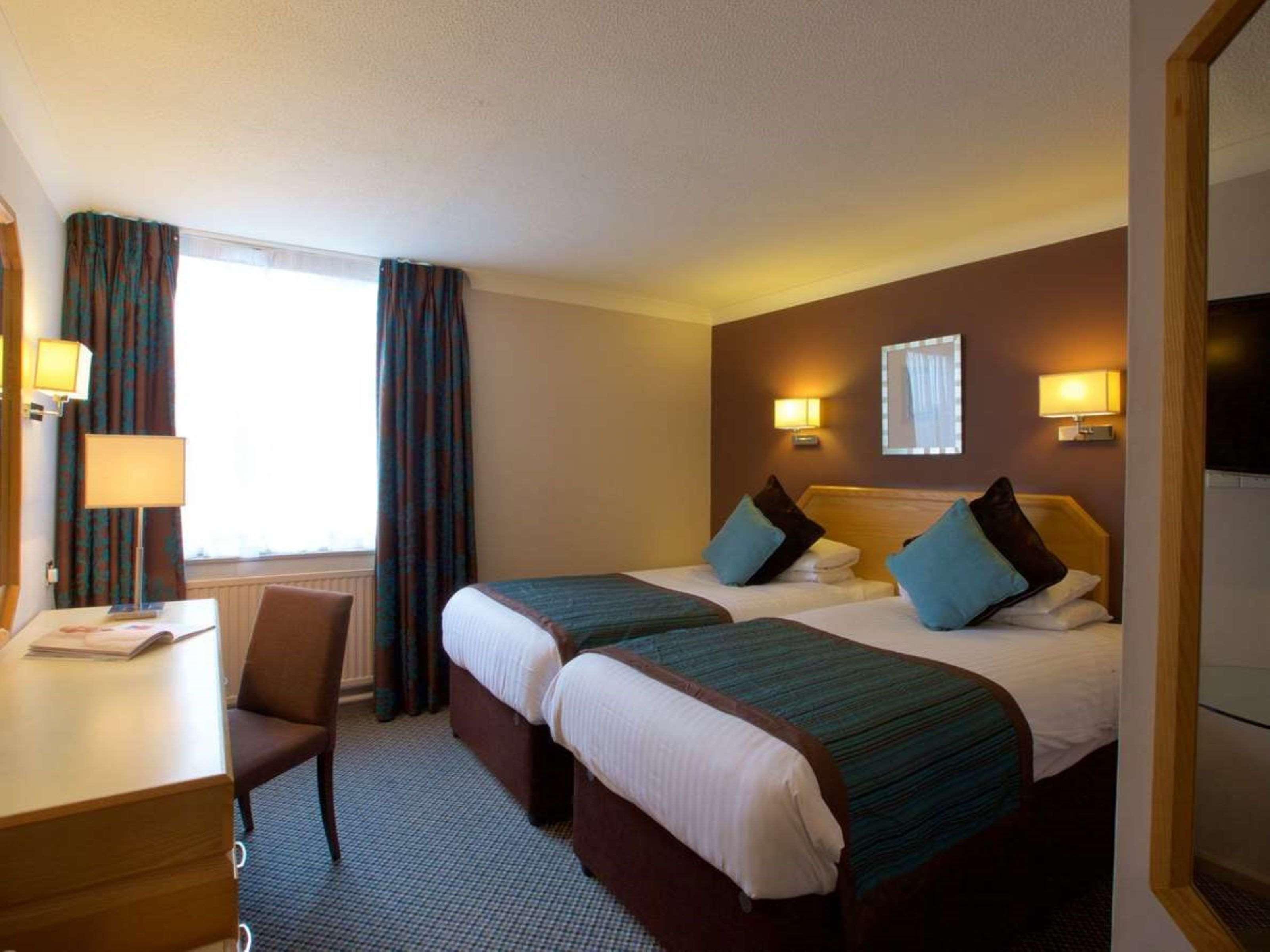 Stourport Manor Hotel Екстериор снимка
