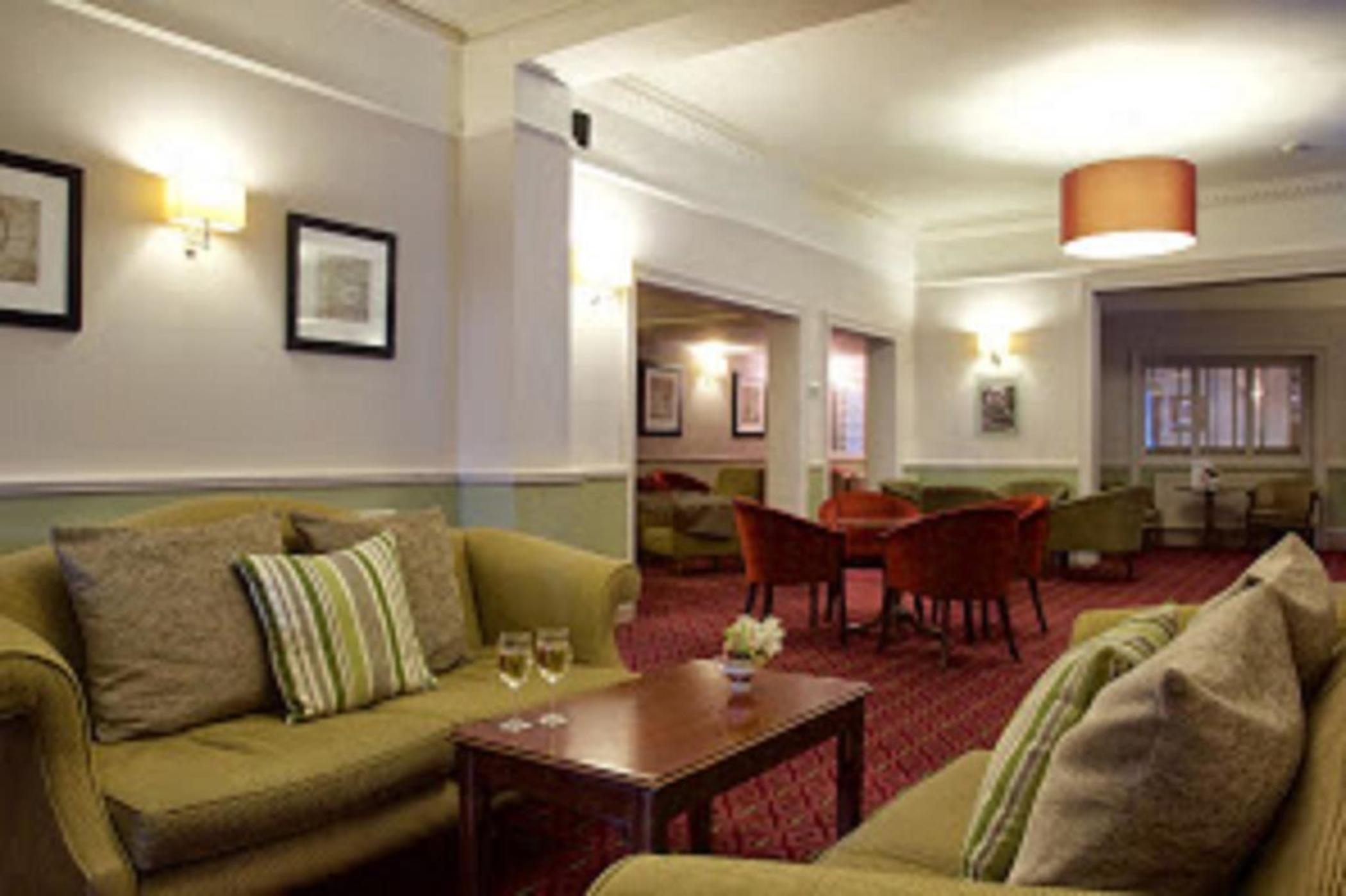 Stourport Manor Hotel Екстериор снимка