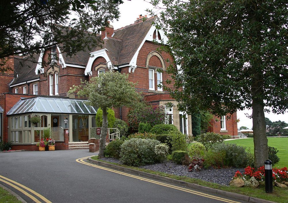 Stourport Manor Hotel Екстериор снимка