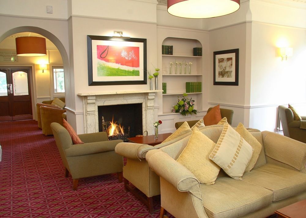 Stourport Manor Hotel Екстериор снимка