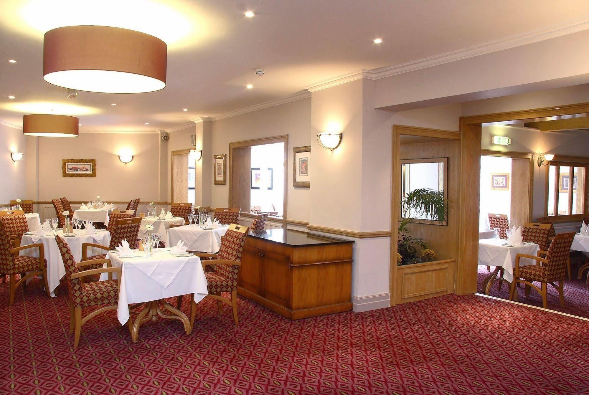 Stourport Manor Hotel Екстериор снимка
