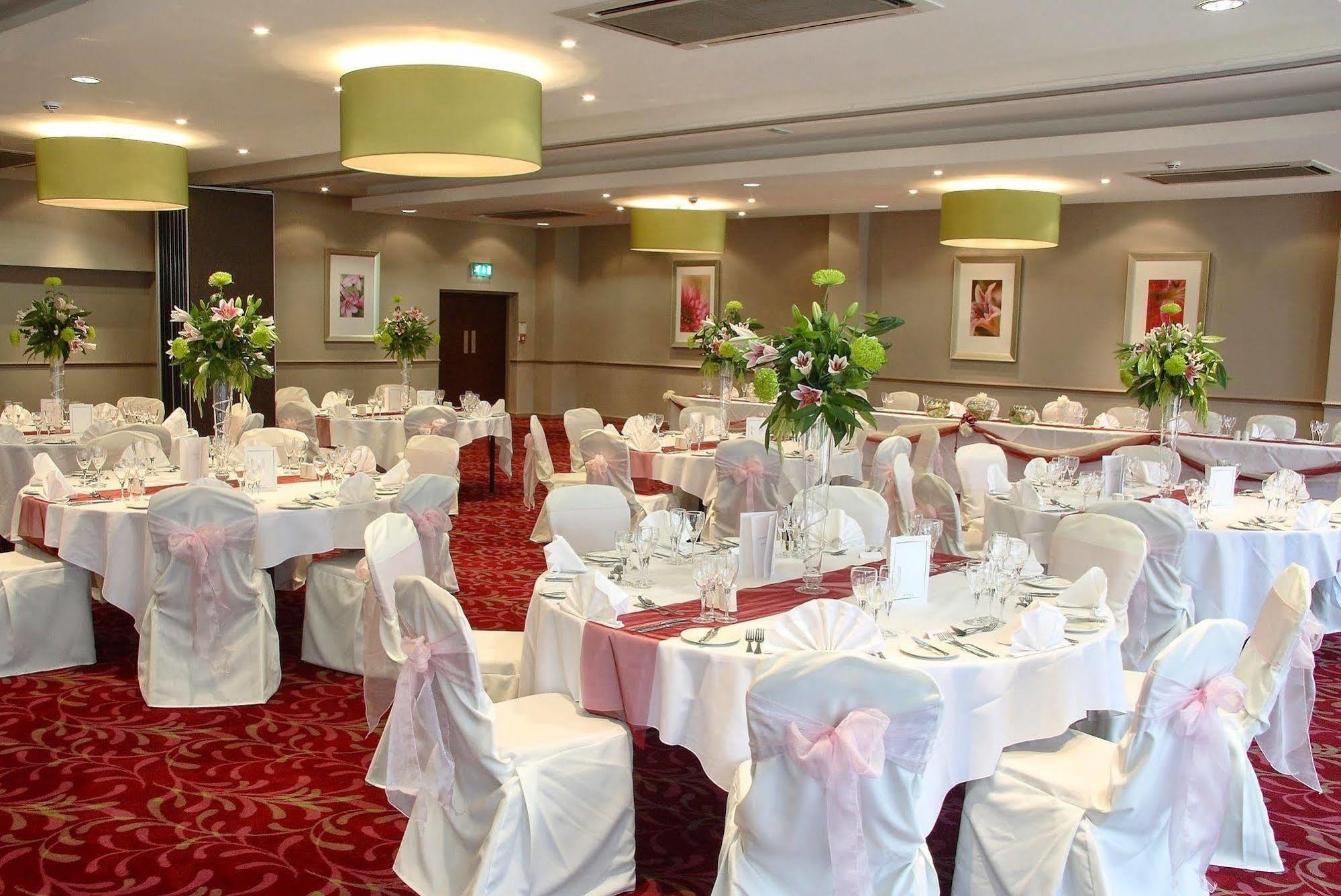 Stourport Manor Hotel Екстериор снимка