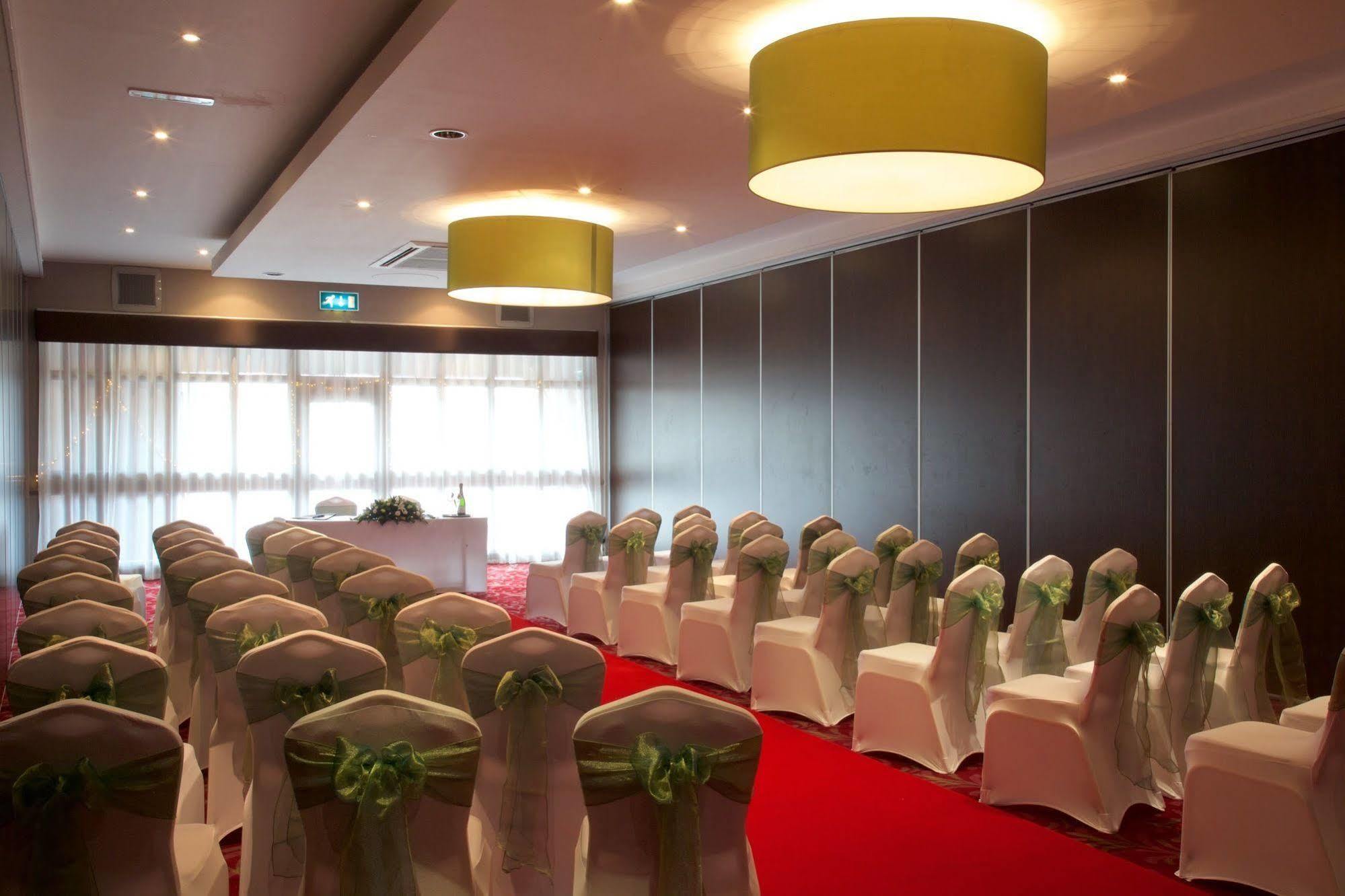 Stourport Manor Hotel Екстериор снимка